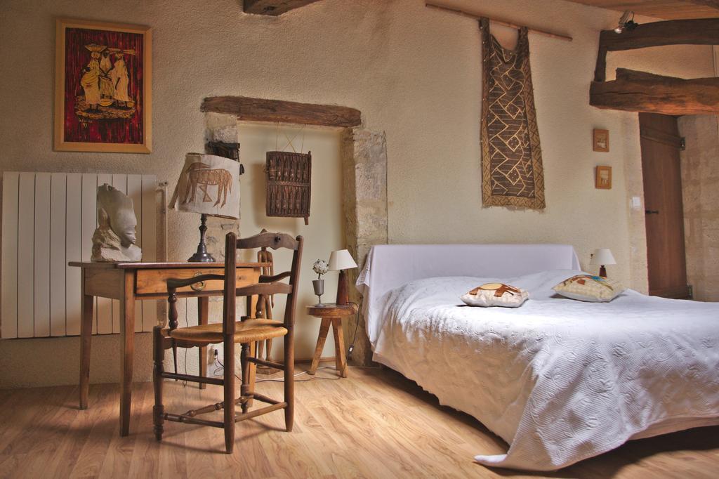 Chez Mamie Et Papi Bed and Breakfast Puynormand Exterior foto